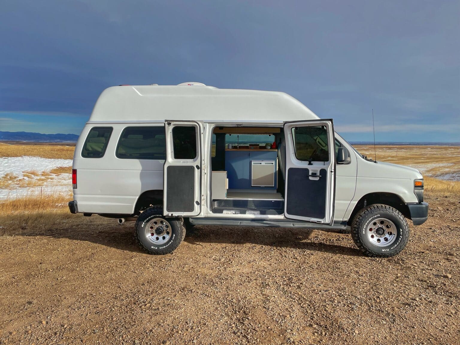 Ford Econoline Family Campervan Conversion - Contravans