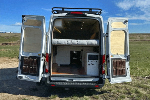 148″ Ford Transit Campervan High Roof - Back doors