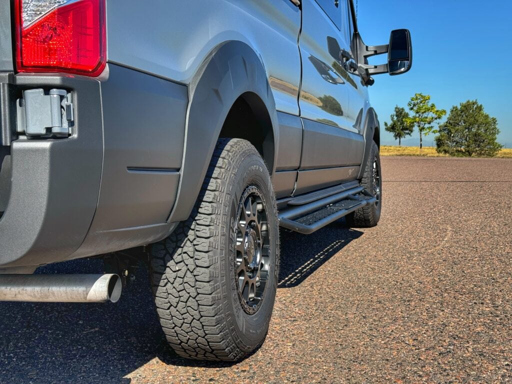 Ford Transit Contra Trail